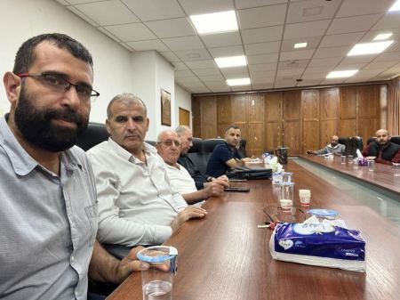 حملة "فكر بغزة" تقدم دفعة أخرى من التبرعات وهذه المرة لتوفير المساعدات الطبية والصحية